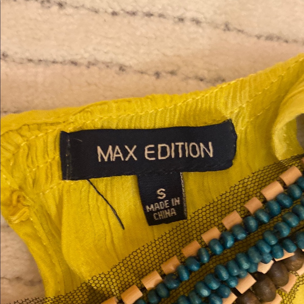 MAX EDICIÓN. Yellow Beaded Halter Top - Picture 7 of 7